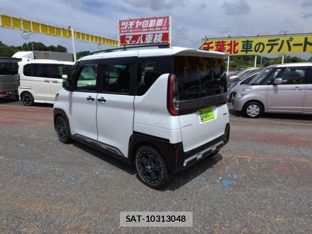 Mitsubishi DELICA MINI 2023-09 8035288-11