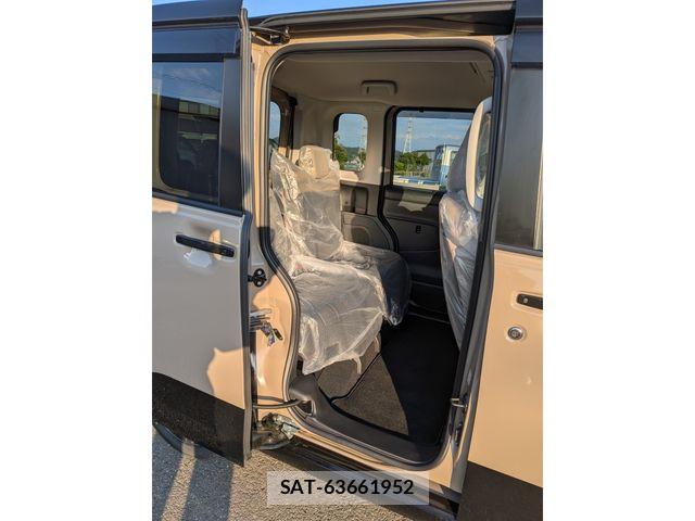 Mitsubishi DELICA MINI 2025-11 8035282-9