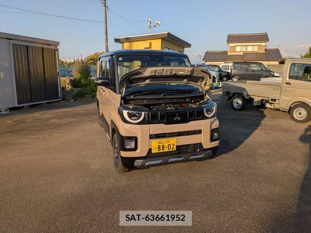 Mitsubishi DELICA MINI 2025-11 8035282-2