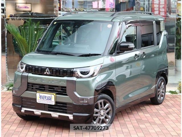 Mitsubishi DELICA MINI 2023-12 8035285-0