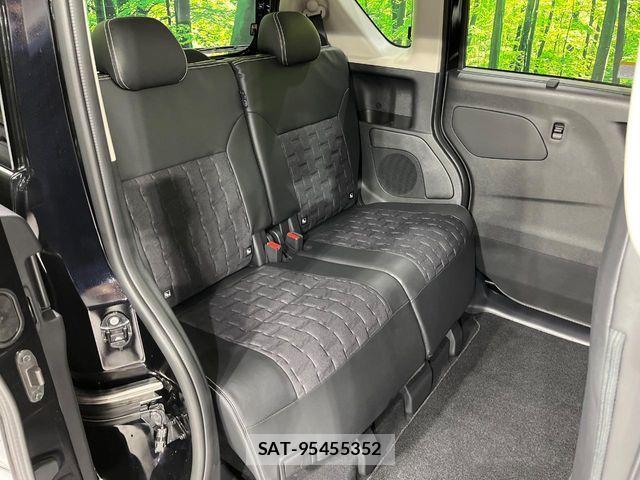 Mitsubishi DELICA MINI 2025-08 8073590-8