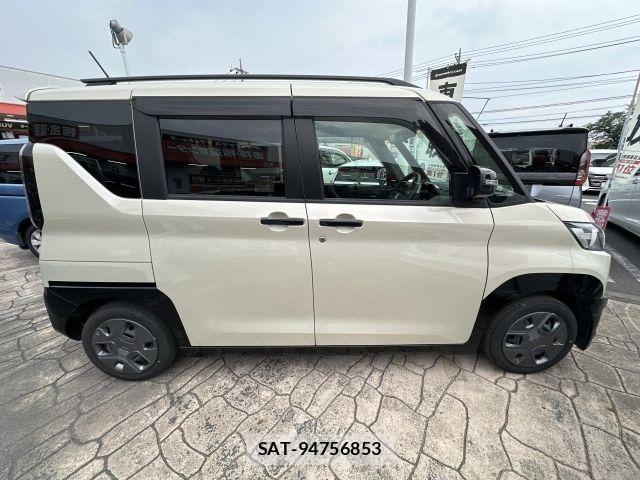 Mitsubishi DELICA MINI 2023-12 8073592-16
