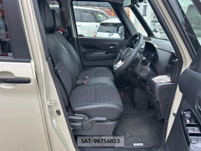 Mitsubishi DELICA MINI 2023-12 8073592-8