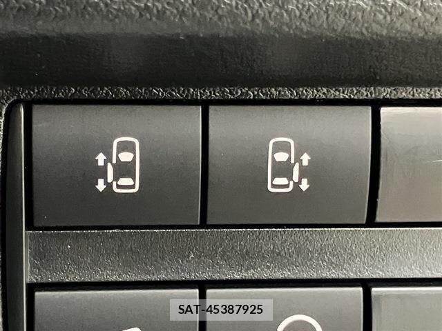 Mitsubishi DELICA MINI 2024-09 8073591-17
