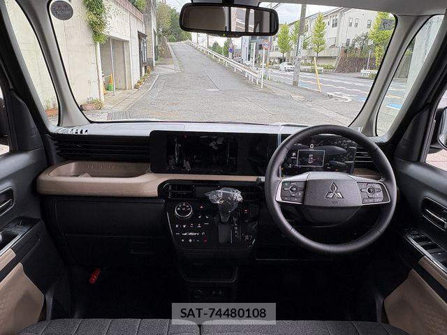 Mitsubishi DELICA MINI 2026-07 8098915-1