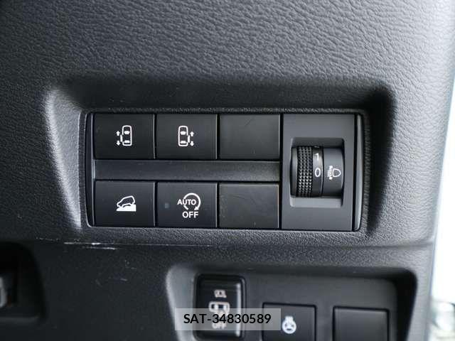 Mitsubishi DELICA MINI 2024-03 8098920-13