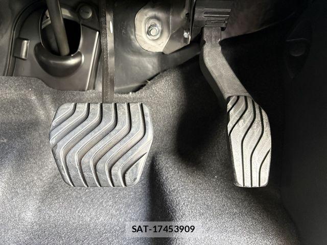 Mitsubishi DELICA MINI 2026-06 8098916-20