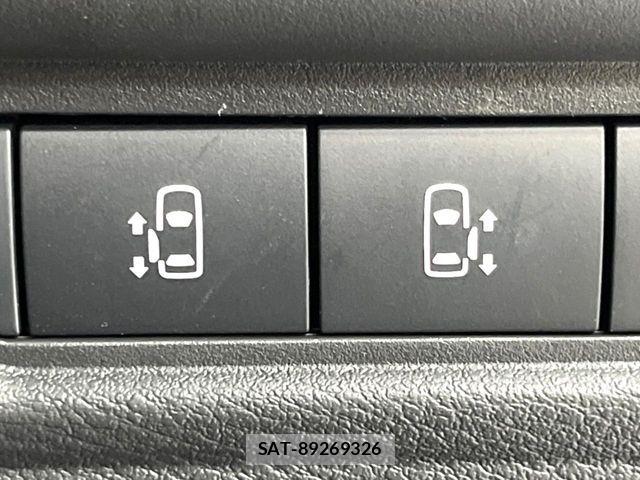 Mitsubishi DELICA MINI 2026-02 8129828-4