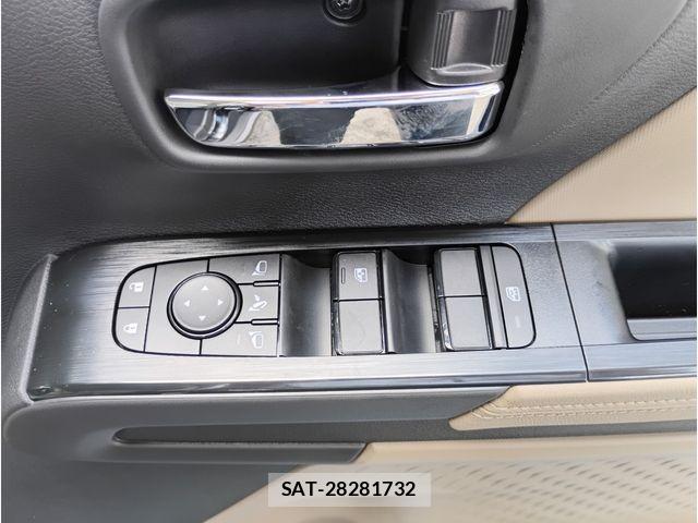 Mitsubishi DELICA MINI 2026-07 8129834-10