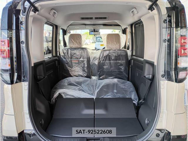 Mitsubishi DELICA MINI 2026-06 8145730-17