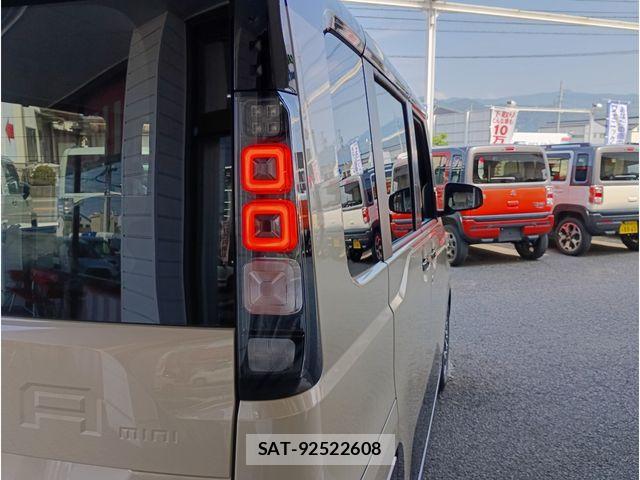 Mitsubishi DELICA MINI 2026-06 8145730-6