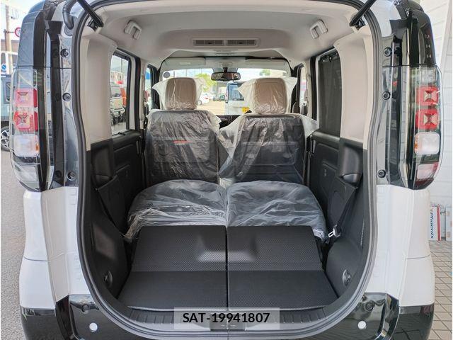 Mitsubishi DELICA MINI 2026-06 8145731-17