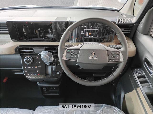 Mitsubishi DELICA MINI 2026-06 8145731-1