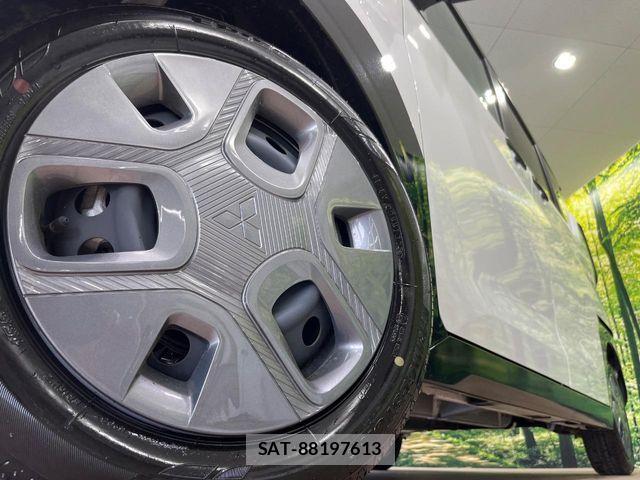 Mitsubishi DELICA MINI 2025-05 8158312-12