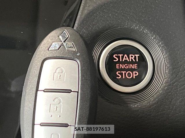 Mitsubishi DELICA MINI 2025-05 8158312-6