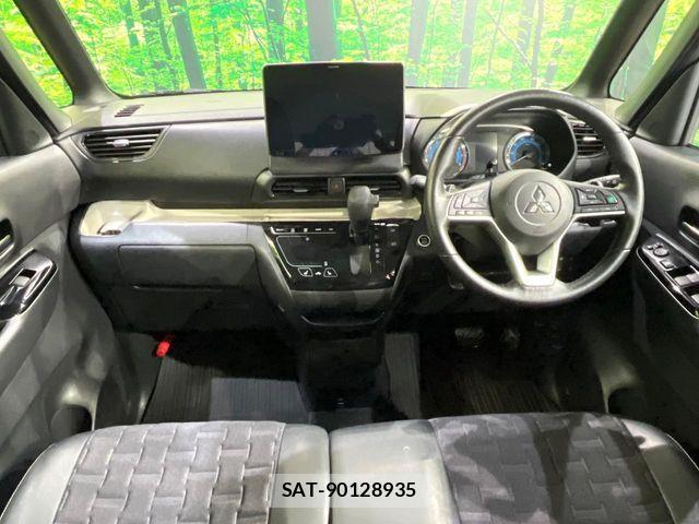 Mitsubishi DELICA MINI 2024-05 8207329-1