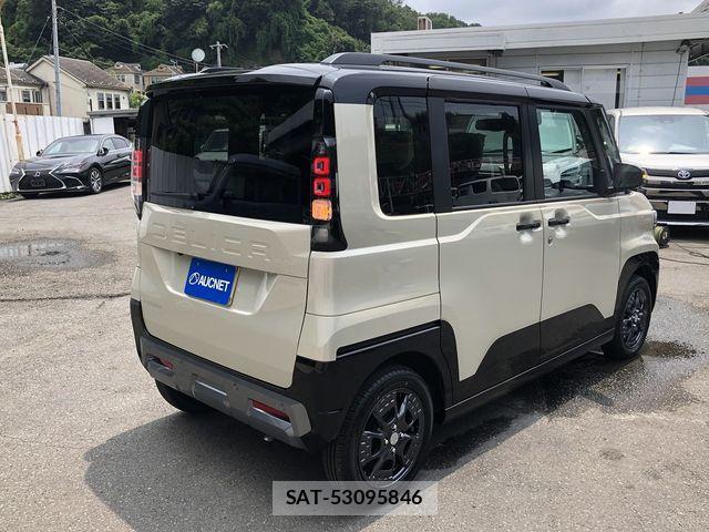 Mitsubishi DELICA MINI 2026-07 8207322-1