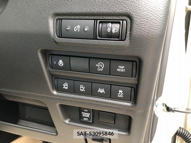 Mitsubishi DELICA MINI 2026-07 8207322-20