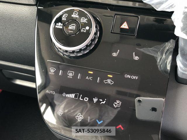 Mitsubishi DELICA MINI 2026-07 8207322-22