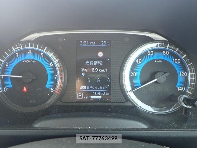 Mitsubishi DELICA MINI 2024-07 8207320-11