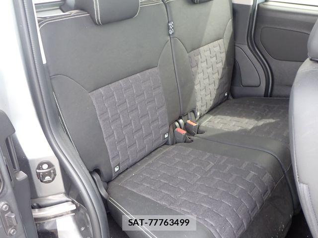 Mitsubishi DELICA MINI 2024-07 8207320-21