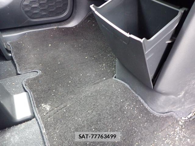 Mitsubishi DELICA MINI 2024-07 8207320-28