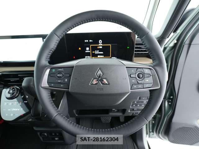 Mitsubishi DELICA MINI 2026-01 8207319-12