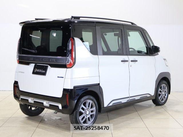 Mitsubishi DELICA MINI 2023-08 8207324-3