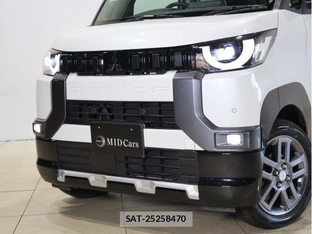 Mitsubishi DELICA MINI 2023-08 8207324-8
