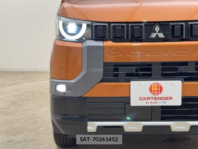 Mitsubishi DELICA MINI 2024-05 8207328-10