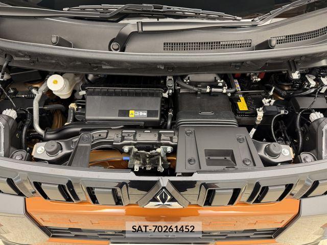 Mitsubishi DELICA MINI 2024-05 8207328-11