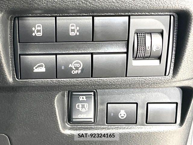 Mitsubishi DELICA MINI 2025-03 8245066-2