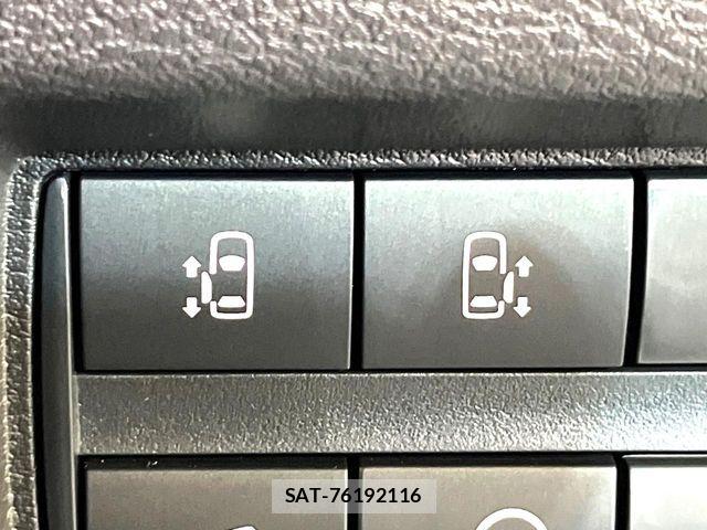 Mitsubishi DELICA MINI 2025-08 8245067-6