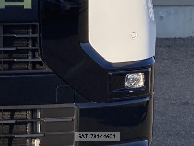 Mitsubishi DELICA MINI 2025-09 8245070-11