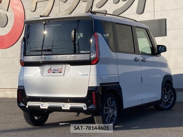 Mitsubishi DELICA MINI 2025-09 8245070-2