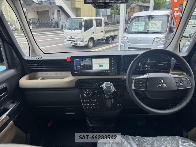 Mitsubishi DELICA MINI 2026-06 8245065-1
