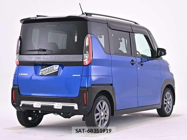 Mitsubishi DELICA MINI 2023-06 8314237-17