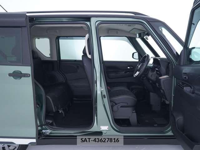 Mitsubishi DELICA MINI 2023-08 8314238-18