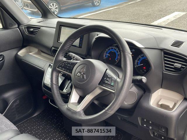 Mitsubishi DELICA MINI 2025-06 8314241-14
