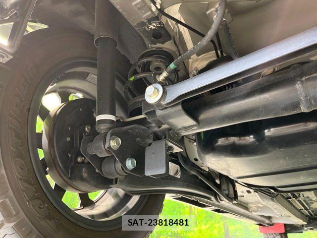 Mitsubishi DELICA MINI 2023-05 8335607-19
