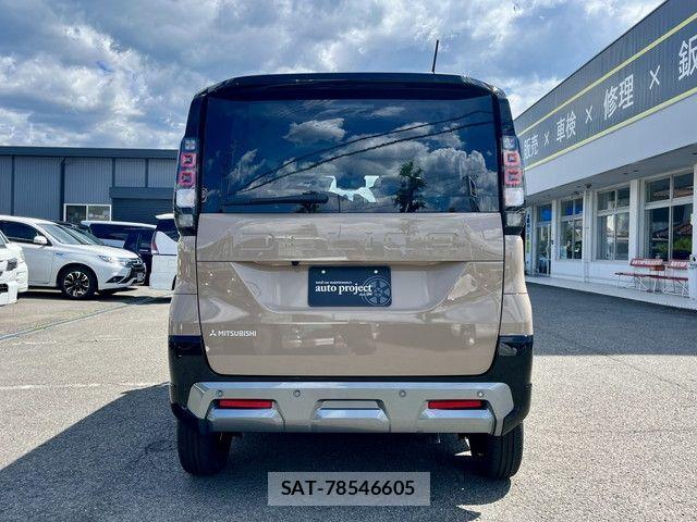 Mitsubishi DELICA MINI 2026-07 8354327-10