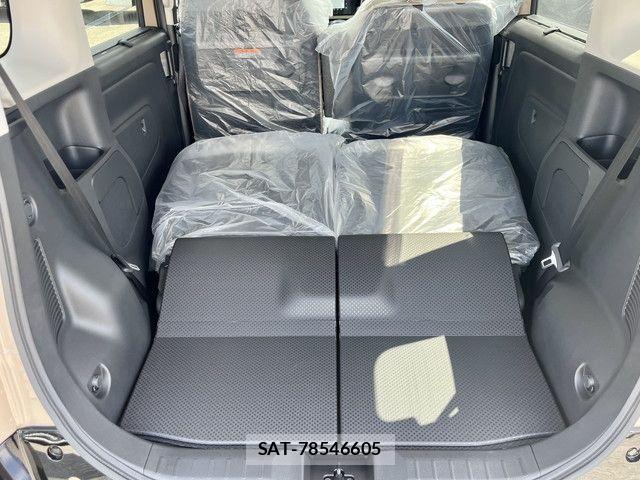 Mitsubishi DELICA MINI 2026-07 8354327-15