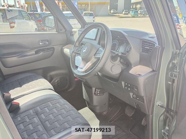 Mitsubishi DELICA MINI 2025-03 8354326-13