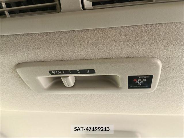 Mitsubishi DELICA MINI 2025-03 8354326-27