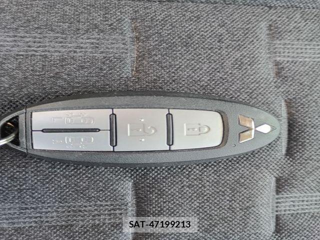 Mitsubishi DELICA MINI 2025-03 8354326-28