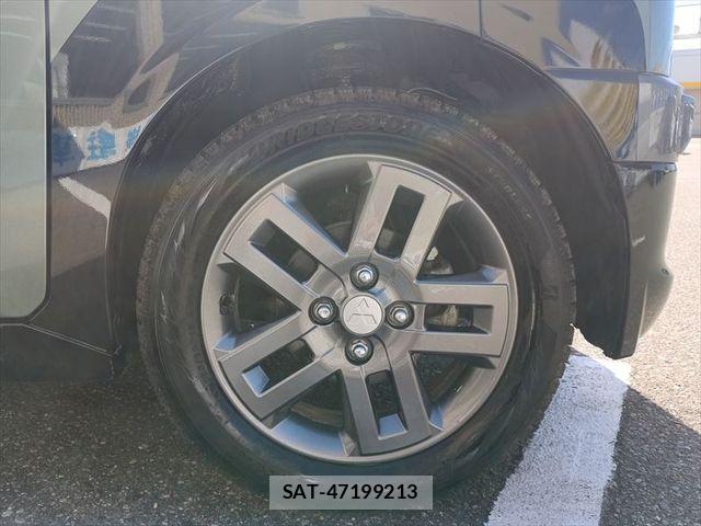 Mitsubishi DELICA MINI 2025-03 8354326-3