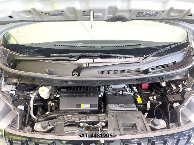 Mitsubishi DELICA MINI 2025-02 8365616-17