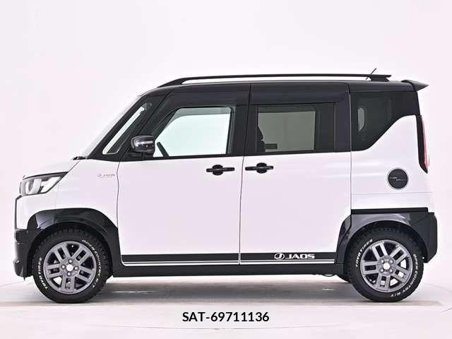 Mitsubishi DELICA MINI 2024-10 8365618-2