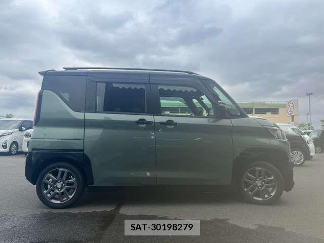 Mitsubishi DELICA MINI 2024-02 8365628-7