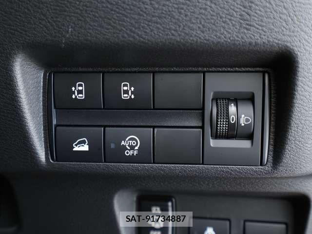 Mitsubishi DELICA MINI 2023-11 8365619-11